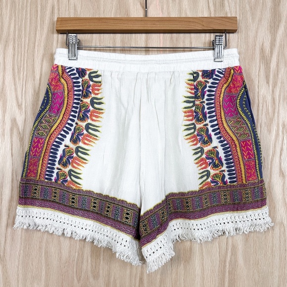 Alya Boho Fringe Hem Shorts - Picture 3 of 5